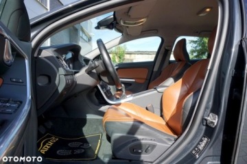 Volvo V60 I Kombi Facelifting 2.0 D4 DRIVE-E 181KM 2014 Volvo V60 Volvo V60 D4 Summum 2.0 Diesel 181KM, zdjęcie 20