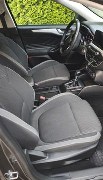 Ford Focus III Hatchback 5d facelifting 1.5 TDCi 120KM 2018 Ford Focus 1.5 EcoBlue Connected, zdjęcie 3