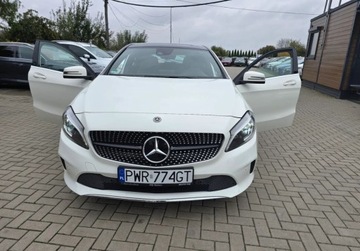 Mercedes Klasa A W176 Hatchback 5d Facelifting 180 122KM 2017 Mercedes-Benz Klasa A 1,6 Benzyna 122 KM GWARANCJA Zamiana Zarejestrowany, zdjęcie 20