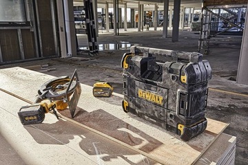 Радиостанция DeWALT DWST1-81078 TSTAK для строительной площадки