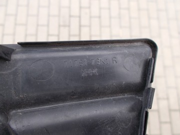 HALOGEN PRAVÝ LEVÝ MŘÍŽKA SUZUKI SWIFT 05-07