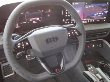 Audi 2025 AUDI Q5 TFSI quattro S line Sportback Suv 2.0 (204KM) 2025, zdjęcie 6