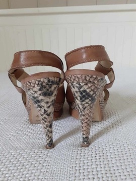 Escape efektowne włoskie buty skóra naturalna wygodne sandały snake 37 24,5