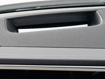 Mercedes GLE V167 SUV Facelifting 2.0 300d 269KM 2025 MERCEDES-BENZ GLE 300 d 4-Matic AMG Line 2.0 (269KM) 2025, zdjęcie 10