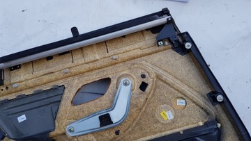 BMW E39 ОБИВКА БОКОВАЯ ЗАДНЯЯ ПРАВАЯ РОЛЬСТАВНЯ