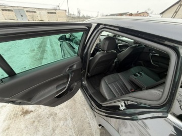 Opel Insignia I Country Tourer 2.0 CDTI Ecotec 163KM 2014 Opel Insignia Country Tourer 2.0 CDTI 163KM Navi, zdjęcie 19