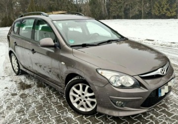 Hyundai i30 I CW Facelifting 1.4 DOHC 109KM 2011 Hyundai i30 Hyundai i30 1.4 Benzyna 109KM, zdjęcie 3