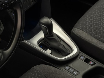 Toyota 2022 Toyota Yaris Cross Comfort + Tech + Style / 1 właś, zdjęcie 7