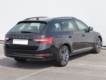 Skoda Superb III Kombi Facelifting 1.5 TSI 150KM 2020 Skoda Superb 1.5 TSI, Salon Polska, Automat, zdjęcie 4