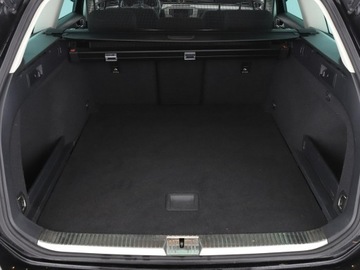 Volkswagen Passat B8 Variant 1.4 TSI BlueMotion Technology ACT 150KM 2016 Volkswagen Passat klima auto navi grzane fotele, zdjęcie 19