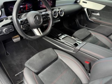 Mercedes Klasa A W177/V177 Hatchback Facelifting 2.0 220 190KM 2025 A Klasa 220 4-Matic AMG Line 2.0 (190KM) 2025, zdjęcie 9