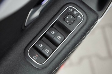 Mercedes CLA C118/X118 2019 Mercedes-Benz CLA 200 Shooting Brake AMG Line 79 000 KM Salon PL Autot, zdjęcie 17