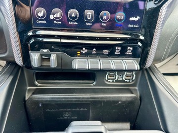 Dodge Ram V 2021 DODGE RAM 1500 LIMITED NIGHT Crew Cab 4X4 Pickup 5.7 HEMI FULL LED LPG, zdjęcie 24