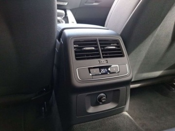 Audi A4 B9 Limousine Facelifting 2.0 35 TFSI 150KM 2023 Audi A4 Limousine 35TFSI 150KM SLine Stronic MatrixLEDSmartinterfaceKamera, zdjęcie 13