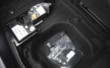 Mercedes Klasa C W205 Limuzyna Facelifting 1.6 C180 156KM 2019 Mercedes-Benz Klasa C Mercedes-Benz Klasa C 180 Business Edition 9G-TRONIC, zdjęcie 18