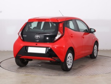 Toyota Aygo II Hatchback 3d Facelifting 1.0 VVT-i 72KM 2021 Toyota Aygo 1.0 VVT-i, Salon Polska, Automat, zdjęcie 4