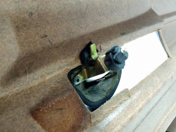 ОБИВКА ЛЕВАЯ СТОРОНА ПЕРЕДНЯЯ СТОРОНА ВОДИТЕЛЯ Bmw Series 5 III E34