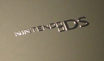 176 Наклейка Nintendo DS 29 x 4 мм