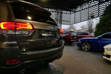 Jeep Grand Cherokee IV 2021 Jeep Grand Cherokee Limited 5.7 HEMI Hak 352KM Szyberdach 4x4 Skory Navi M, zdjęcie 34
