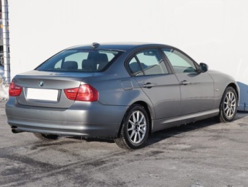 BMW Seria 3 E90-91-92-93 Limuzyna E90 320i 170KM 2008 BMW 3 320 i, Navi, Klima, Klimatronic, Tempomat, zdjęcie 4