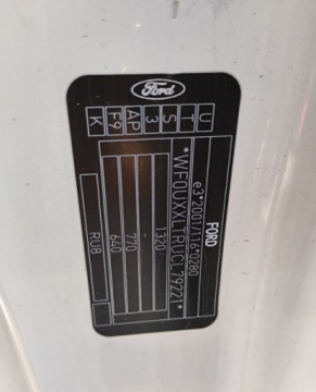 Ford Ka III 1.2 Duratec 69KM 2012 Ford KA 2012r, 1.2 Benzyna. Uszkodzony tyl i lekko lewy przod. Jezdzi., zdjęcie 21