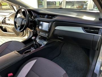 Toyota Avensis III Wagon Facelifting 2015 1.8 Valvematic 147KM 2016 Toyota Avensis Alu Panorama Bixenon Navi Kamera, zdjęcie 14