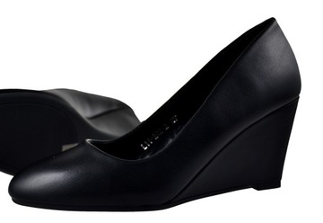 Элегантные классические туфли на танкетке, черные r39