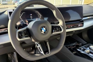 BMW Seria 5 G90-91 2025 BMW Seria 5 Pakiety Repair i Service Kamera 360 Glosniki Harman Kardon, zdjęcie 6