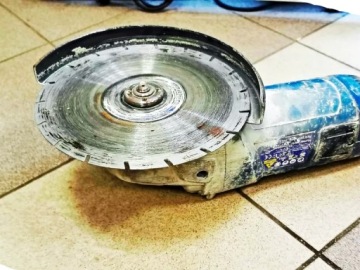 БОЛЬШАЯ УГЛОВАЯ ШЛИФМАШИНА DEDRA DED7953 2400ВТ С ДИСКОМ!