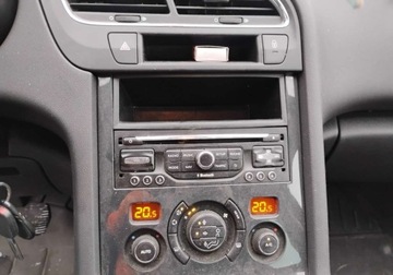 Peugeot 5008 I Minivan 2.0 HDi FAP 150KM 2013 Peugeot 5008 2013r, 2.0 HDI. Uszkodzony przod. 2.0 Diesel 150KM, zdjęcie 15