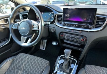 Kia Ceed III Hatchback Facelifting  1.5 T-GDI 140KM 2024 Kia Ceed MY25 Business Line 140KM 7DCT automat, dostepny od reki w Gdyni, zdjęcie 17