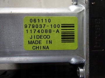 VOLVO C30 1.6D 07 MOTOREK OKNO LEVÝ PŘEDNÍ