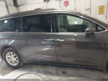 Chrysler Pacifica II 2021 Chrysler Pacifica 2021 Chrysler Pacifica Touring L FWD 3.6 Benzyna 287KM, zdjęcie 12