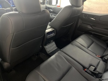 Toyota Land Cruiser VII Terenowy 5d 2.8 D-4D 204KM 2024 Toyota Land Cruiser LC 2.8 D-4D Executive VII (201, zdjęcie 9