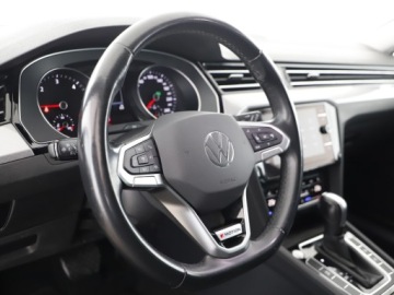 Volkswagen Passat B8 Variant Facelifting 2.0 TDI SCR 200KM 2022 Volkswagen Passat Variant 2.0 TDI Business DSG, 20, zdjęcie 12