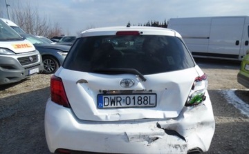 Toyota Yaris III 2016 Toyota Yaris 2016r, 1.3 Benzyna LPG, Uszkodzona. Poobijana. Jezdzi. 1.3, zdjęcie 17