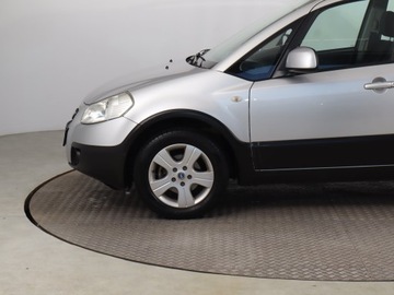 Fiat Sedici 1.9 Multijet 120KM 2006 Fiat Sedici 1.9 MultiJet, 4X4, Klima, zdjęcie 14