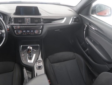 BMW Seria 1 F20-F21 2018 BMW 1 118i, Salon Polska, Serwis ASO, Automat, zdjęcie 7