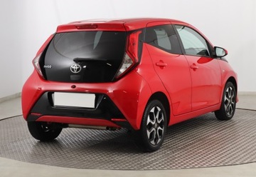 Toyota Aygo II Hatchback 3d Facelifting 1.0 VVT-i 72KM 2018 Toyota Aygo 1.0 VVT-i, Salon Polska, zdjęcie 4