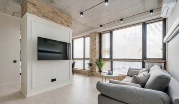 Крепление STRONG, поворотная настенная вешалка для телевизора 32–70 дюймов, 40 кг.