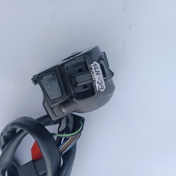 HONDA VFR 800 VTEC 02- ЛЕВЫЙ ПЕРЕКЛЮЧАТЕЛЬ