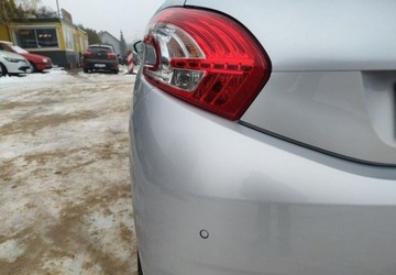 Peugeot 208 I Hatchback 3d 1.0 VTI 68KM 2014 Peugeot 208 Tylko 91.000km Bogata wersja Benzyna 68KM, zdjęcie 8
