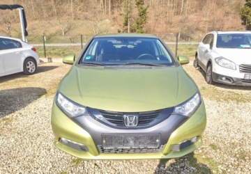 Honda Civic IX Hatchback 5d 1.8 i-VTEC 142KM 2013 Honda Civic Honda Civic IX 2013r 1.8 benzyna 142 KM 1.8 Benzyna 142KM, zdjęcie 6