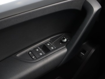 Audi Q5 II SUV 2.0 TDI 163KM 2018 Audi Q5 2.0 TDI, Salon Polska, 4X4, Automat, zdjęcie 16