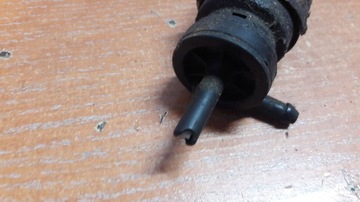 8362154 PUMPIČKA OSTŘIKOVAČŮ OKNO BMW E61 E65