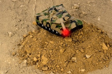 ВОЕННЫЙ ТАНК МОРО ЗВУК СТРЕЛЫ СВЕТА