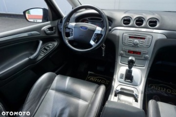 Ford S-Max I Van 2.0 TDCi 140KM 2009 Ford S-Max Ford S-Max 2.0 TDCi DPF Titanium X 2.0 Diesel 140KM, zdjęcie 18