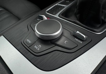 Audi Q5 II 2020 Audi Q5 FullLed Dnyam.Kierunki Skora Kamera i El Klapa Alu17 Gwarancja 2.0, zdjęcie 28