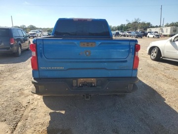 Chevrolet Silverado II 2022 Chevrolet Silverado K1500 Zr2 2022 6.2l 6.2 Benzyna 420KM, zdjęcie 2