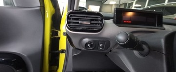 Citroen C4 Cactus Crossover 1.2 PureTech 82KM 2015 Citroen C4 Cactus 1.2 Benzyna 82 km Kamera Ledy Bardzo ladny stat 1.2 82KM, zdjęcie 24